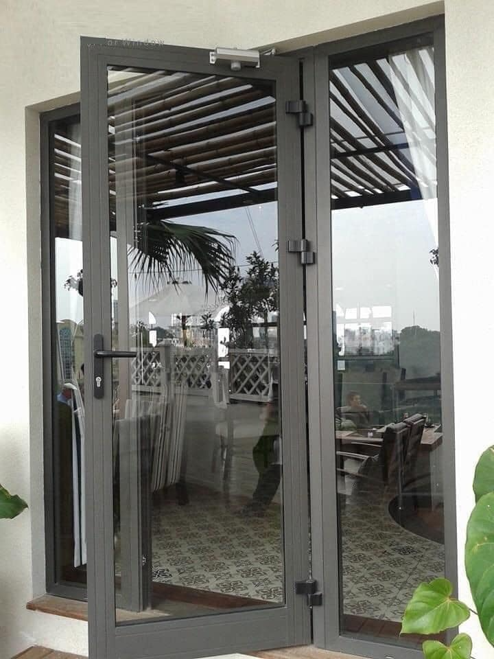 cửa nhôm xinfa 1 cánh